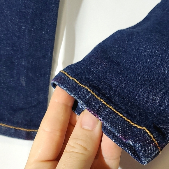 Old Navy Pull-On Skinny Jeans with Adjustable Waist, Size 3T (small Red Stains) - Picture 13 of 16